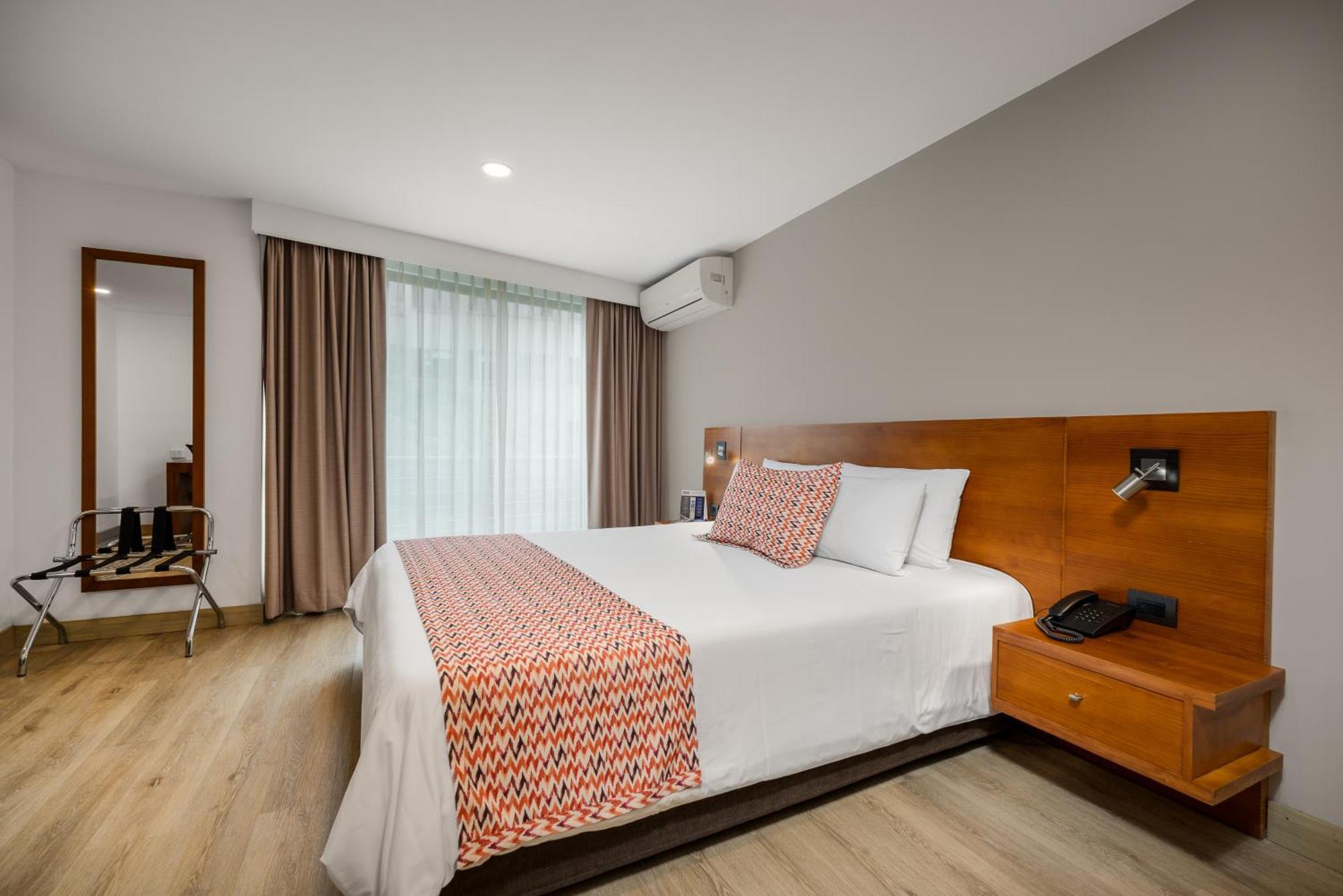 Leblon Suites Hotel Medellín Kültér fotó