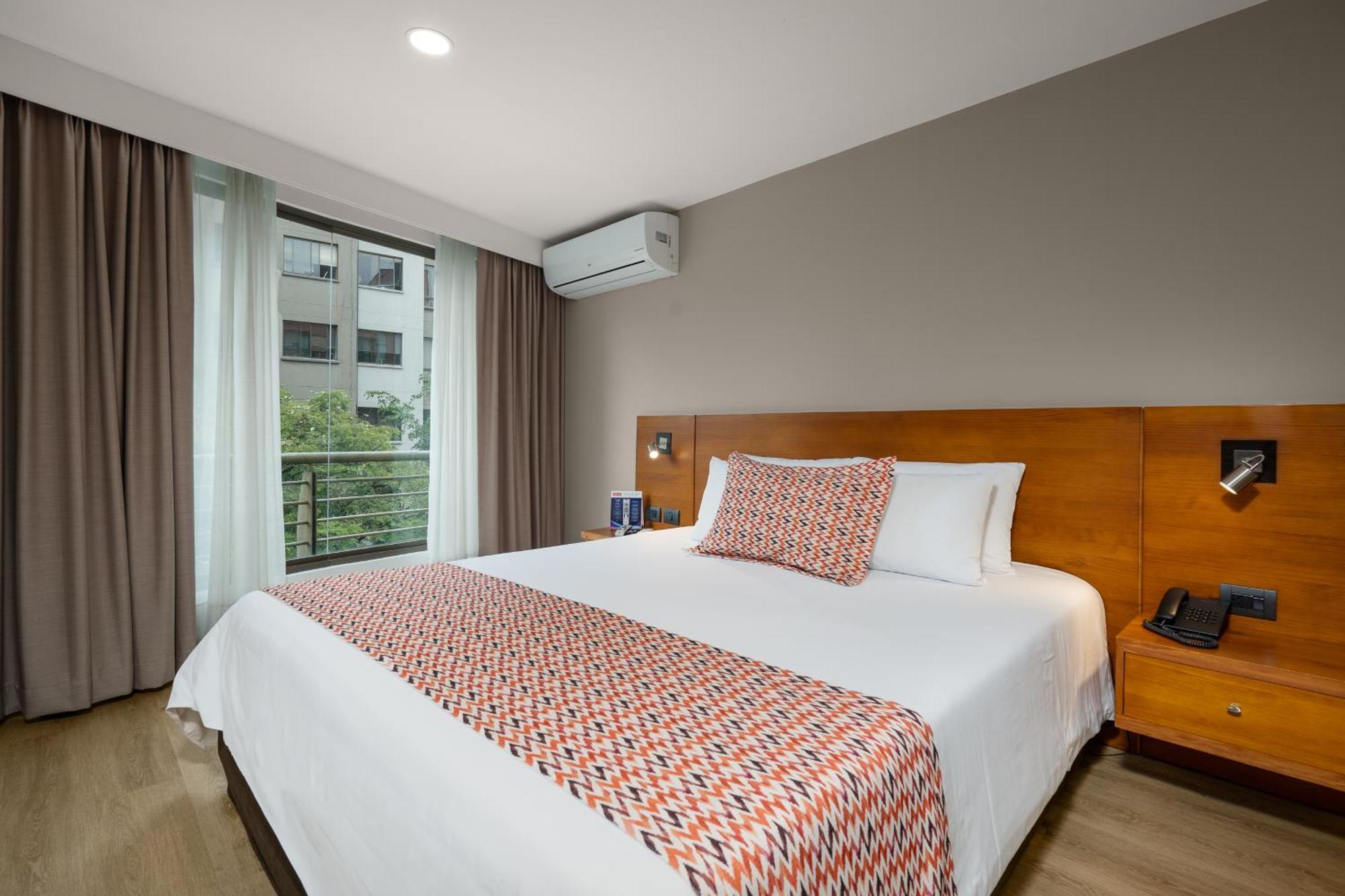 Leblon Suites Hotel Medellín Kültér fotó